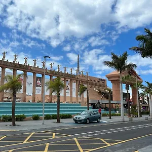 Apartamento 5 Min Walk To Gold Mile And 7min To Americas Wifi, Arona (Tenerife)